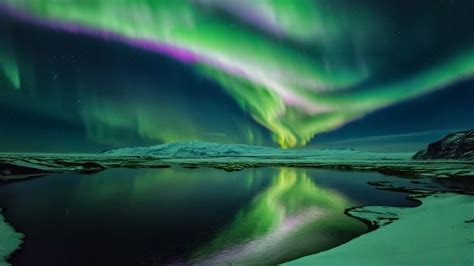 aurora borealis forecast iceland